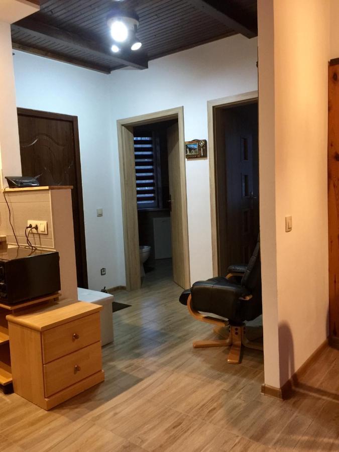 Elvira Διαμέρισμα Κάρλοβι Βάρι Εξωτερικό φωτογραφία